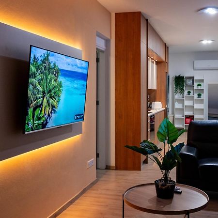 Earth Apartment ラルナカ エクステリア 写真